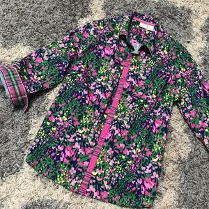 Caribbean Joe Women’s size L floral button down